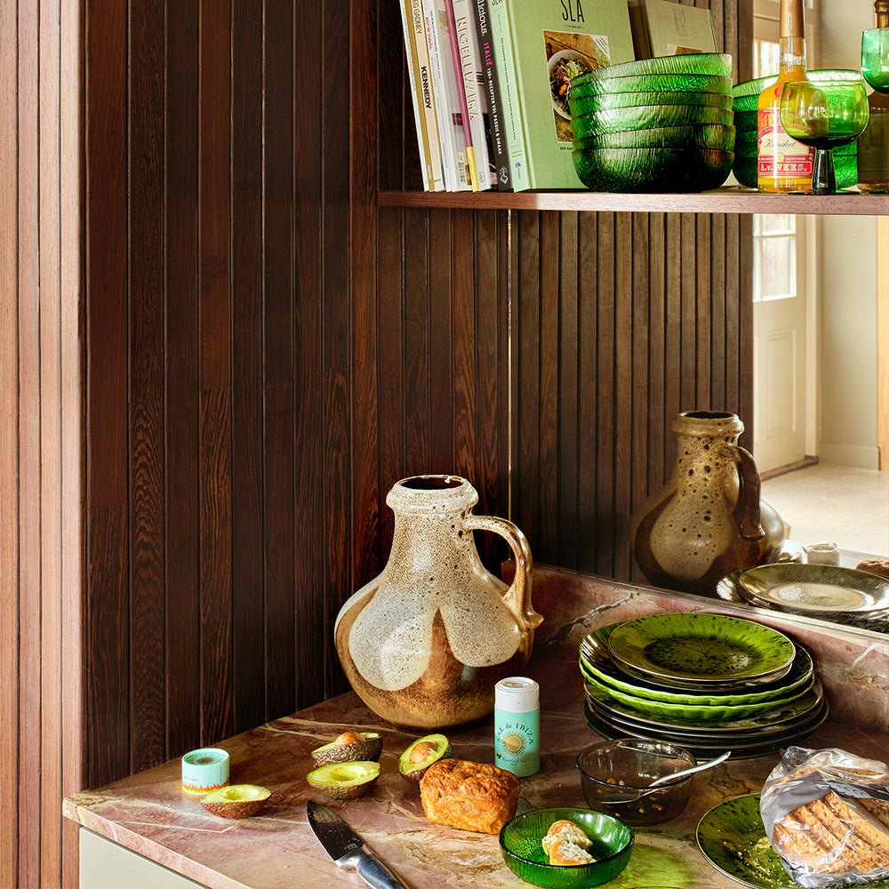 The Emeralds: Ceramic Dinner Plate Ribbed, Green