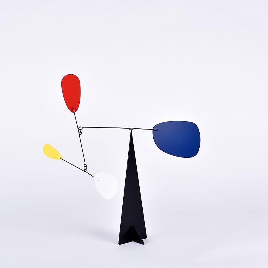 Paris 35 Metal Standing Mobile