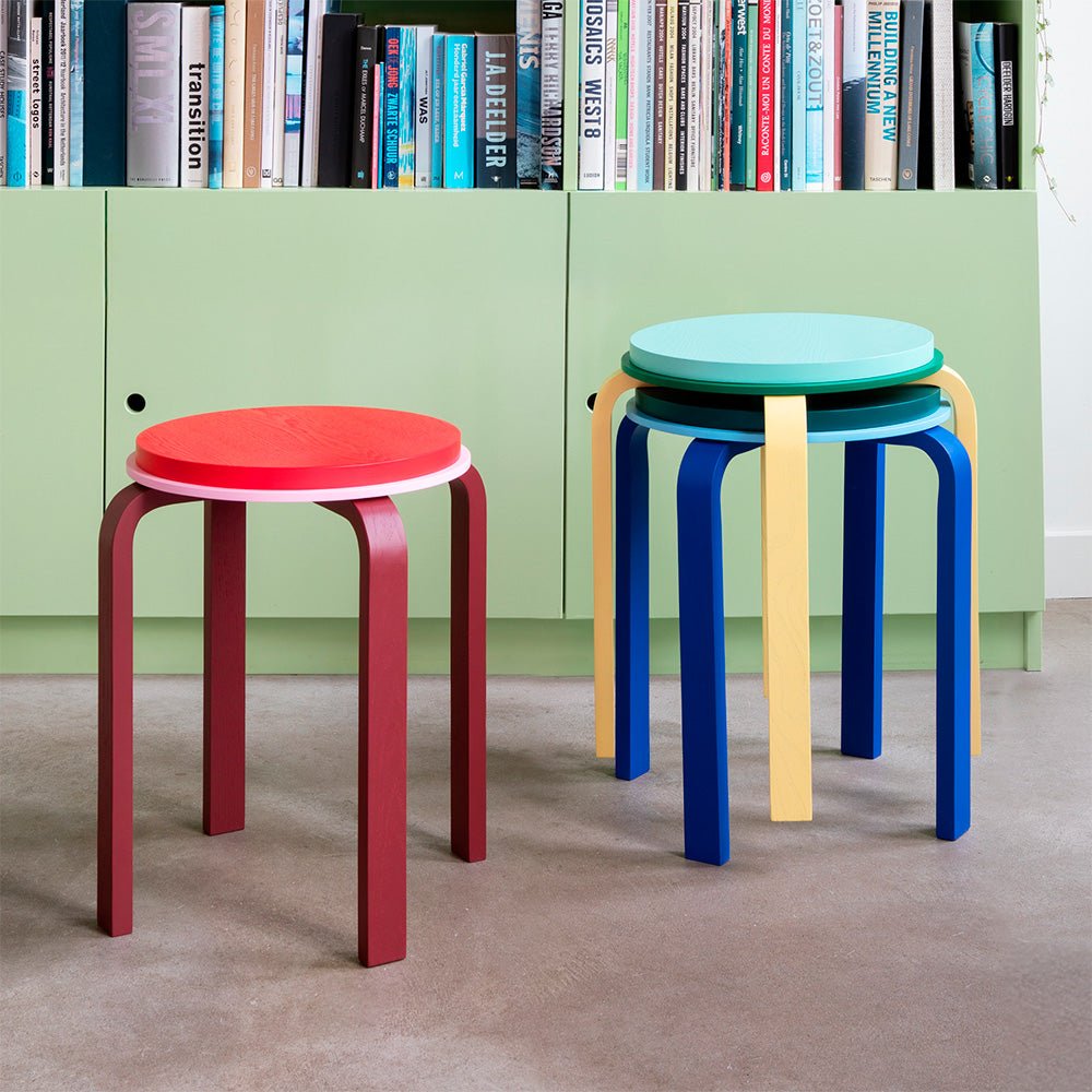 Stool Max Red